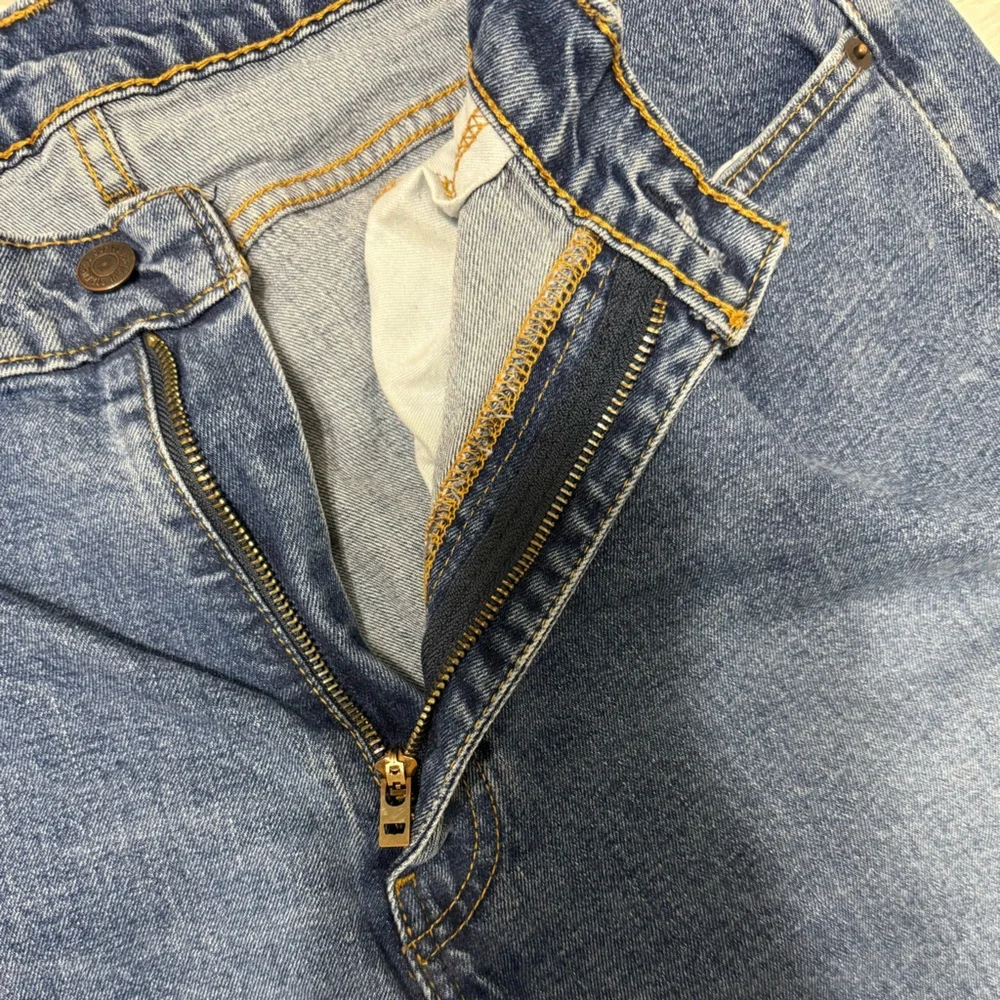 Levi's 505 Jeans Men’s Regular Fit Straight Leg Denim Blue size 38X32